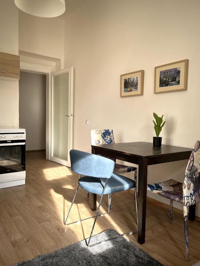 Muchovka Apartment Прага Экстерьер фото